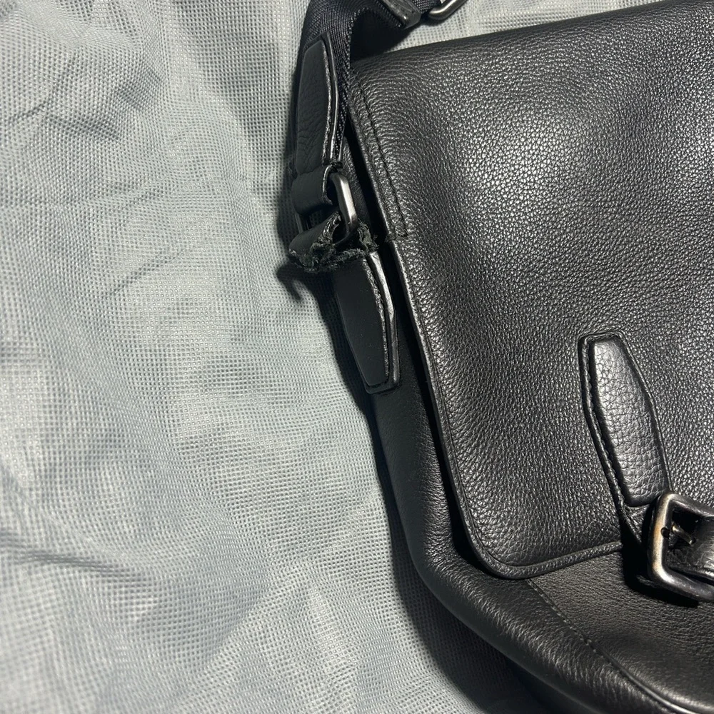 Boss Hugo Boss Black Leather Messenger Bag with Adjustable Strap